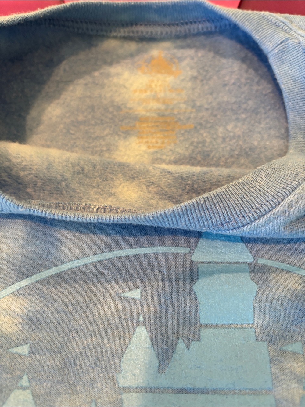 Disney NWOT Blue Tie-Dye Walt Disney Pictures Crewneck-Firm price - Picture 3 of 4
